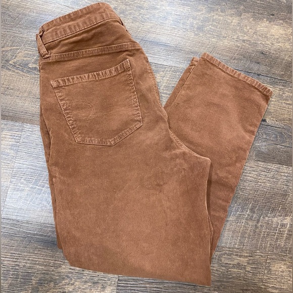 American Eagle corduroy pants, size 10R , super stretch, cinnamon color - Picture 4 of 5